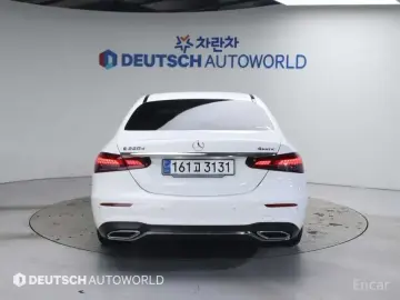 2023 Mercedes-Benz E-Класс с пробегом 15 746 км