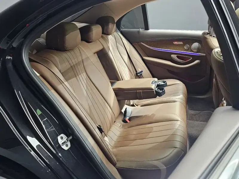 2019 Mercedes-Benz E-Класс с пробегом 80 923 км