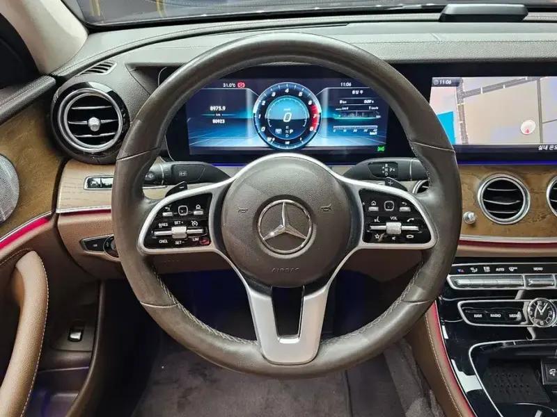 2019 Mercedes-Benz E-Класс с пробегом 80 923 км