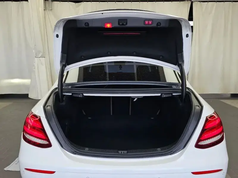 2019 Mercedes-Benz E-Класс с пробегом 182 971 км