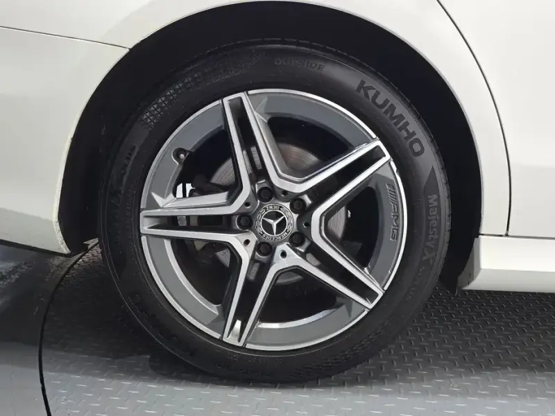 2022 Mercedes-Benz E-Класс с пробегом 56 143 км
