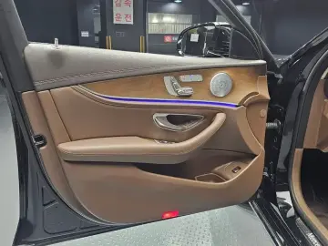 2019 Mercedes-Benz E-Класс с пробегом 80 923 км