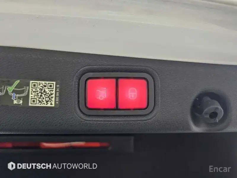 2023 Mercedes-Benz E-Класс с пробегом 15 746 км