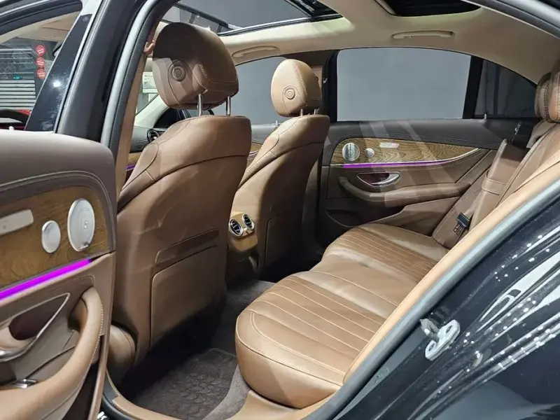 2019 Mercedes-Benz E-Класс с пробегом 80 923 км