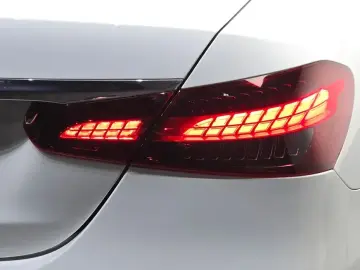 2022 Mercedes-Benz E-Класс с пробегом 56 143 км