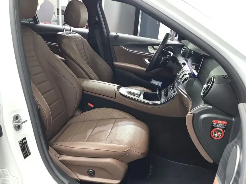 2022 Mercedes-Benz E-Класс с пробегом 56 143 км