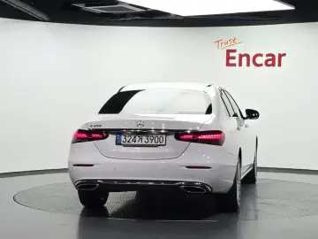 2021 Mercedes-Benz E-Класс с пробегом 118 944 км