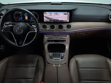 2021 Mercedes-Benz E-Класс с пробегом 118 944 км