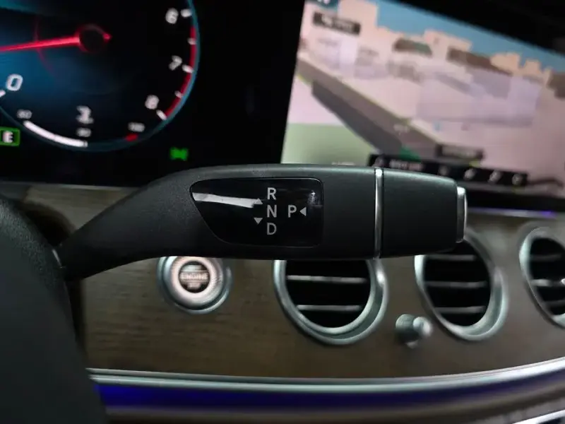 2021 Mercedes-Benz E-Класс с пробегом 118 944 км