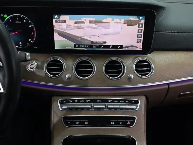 2021 Mercedes-Benz E-Класс с пробегом 118 944 км