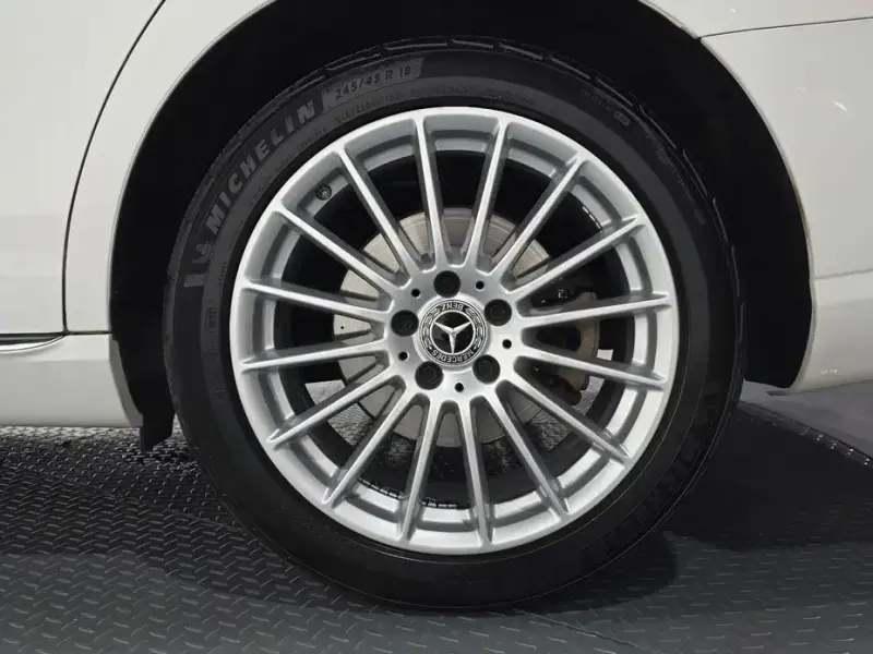 2021 Mercedes-Benz E-Класс с пробегом 118 944 км