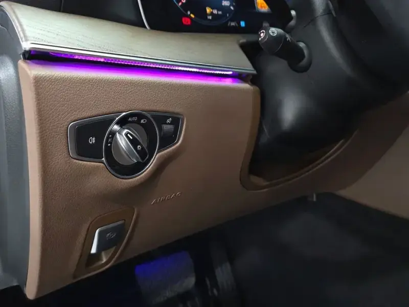 2021 Mercedes-Benz E-Класс с пробегом 118 944 км