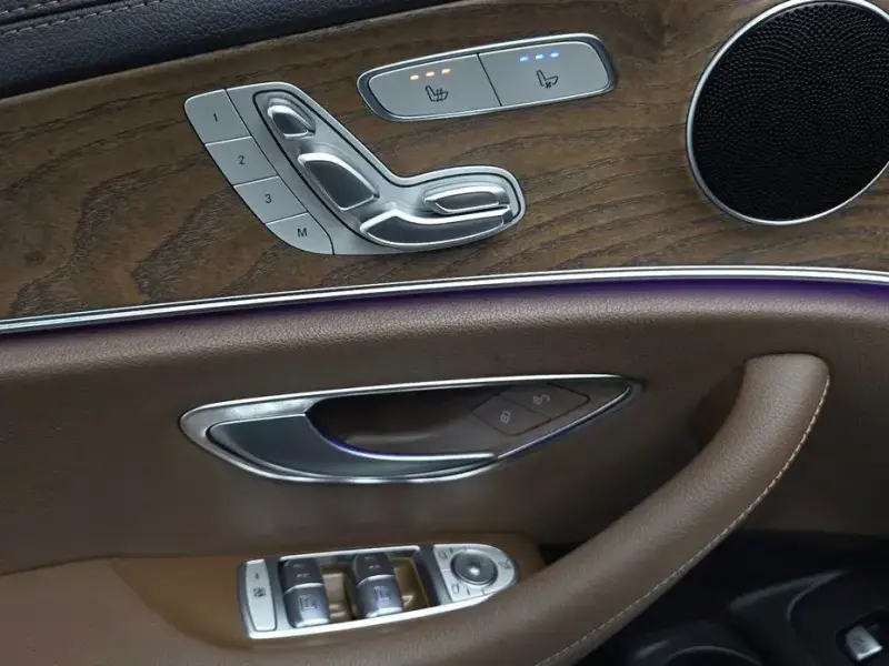 2021 Mercedes-Benz E-Класс с пробегом 118 944 км
