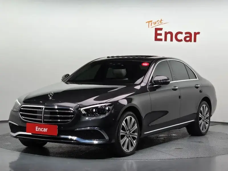 2022 Mercedes-Benz E-Класс с пробегом 56 471 км