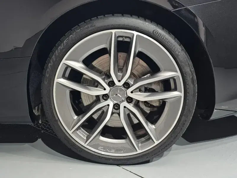 2020 Mercedes-Benz E-Класс с пробегом 49 776 км