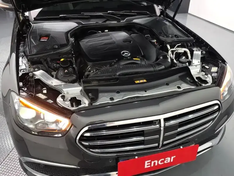 2022 Mercedes-Benz E-Класс с пробегом 56 471 км