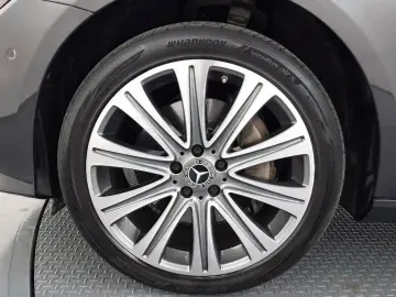 2022 Mercedes-Benz E-Класс с пробегом 56 471 км