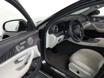 2022 Mercedes-Benz E-Класс с пробегом 56 471 км