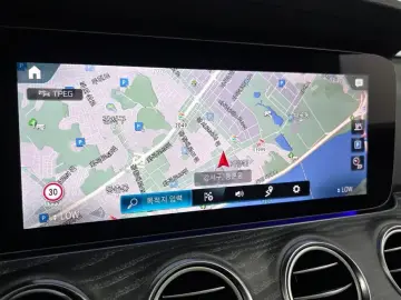 2022 Mercedes-Benz E-Класс с пробегом 56 471 км