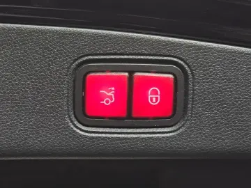 2020 Mercedes-Benz E-Класс с пробегом 49 776 км