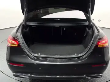 2022 Mercedes-Benz E-Класс с пробегом 56 471 км