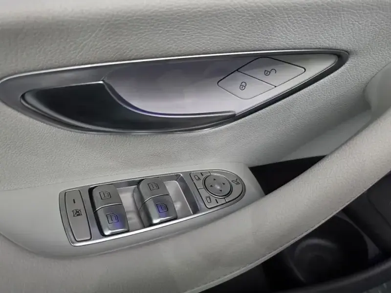 2022 Mercedes-Benz E-Класс с пробегом 56 471 км