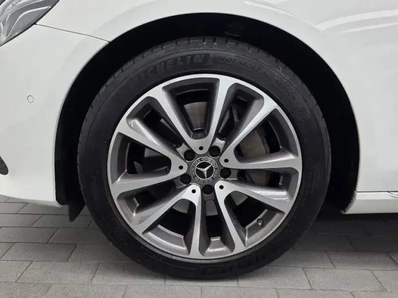 2019 Mercedes-Benz E-Класс с пробегом 57 746 км