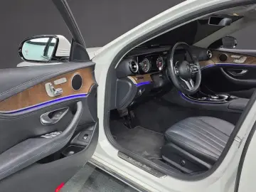 2020 Mercedes-Benz E-Класс с пробегом 107 359 км