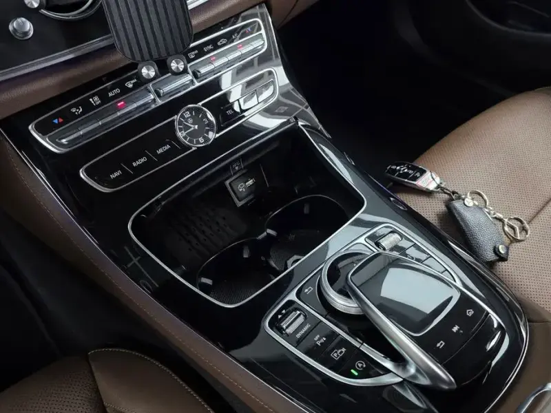 2019 Mercedes-Benz E-Класс с пробегом 57 746 км