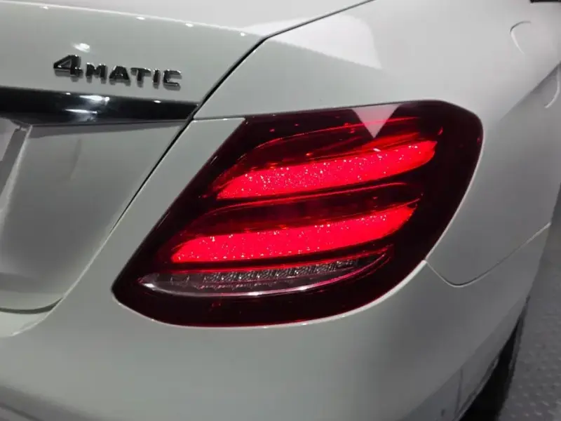 2020 Mercedes-Benz E-Класс с пробегом 107 359 км
