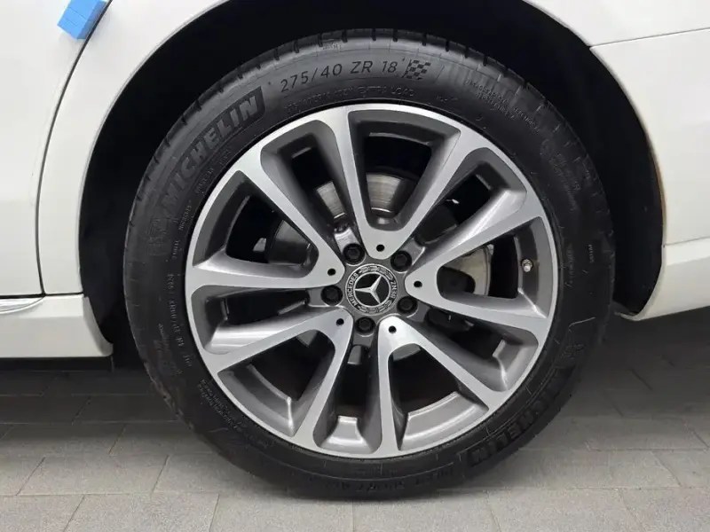 2019 Mercedes-Benz E-Класс с пробегом 57 746 км