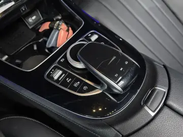 2020 Mercedes-Benz E-Класс с пробегом 107 359 км