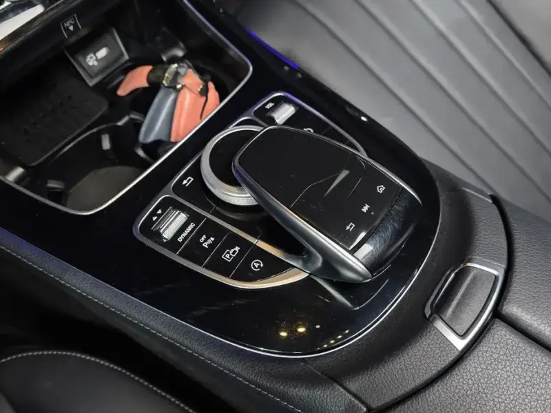 2020 Mercedes-Benz E-Класс с пробегом 107 359 км