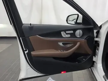 2019 Mercedes-Benz E-Класс с пробегом 57 746 км