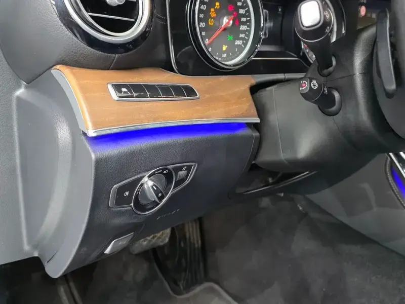 2020 Mercedes-Benz E-Класс с пробегом 107 359 км