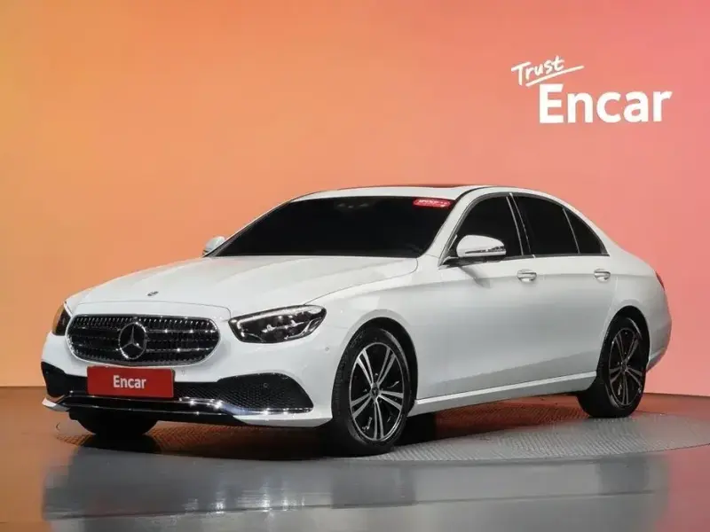 2022 Mercedes-Benz E-Класс с пробегом 20 245 км