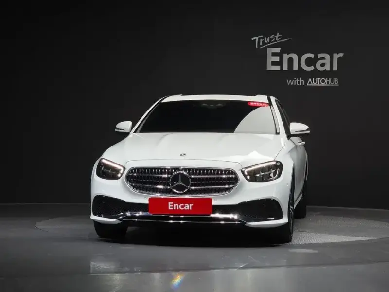2022 Mercedes-Benz E-Класс с пробегом 20 245 км