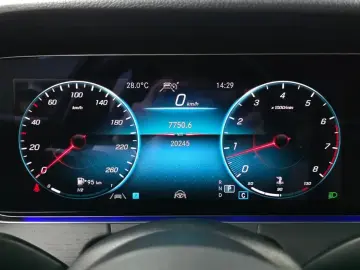 2022 Mercedes-Benz E-Класс с пробегом 20 245 км