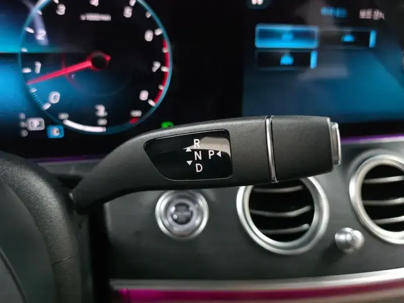 2022 Mercedes-Benz E-Класс с пробегом 20 245 км
