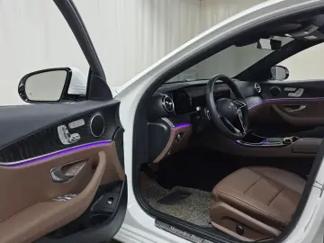 2022 Mercedes-Benz E-Класс с пробегом 20 245 км