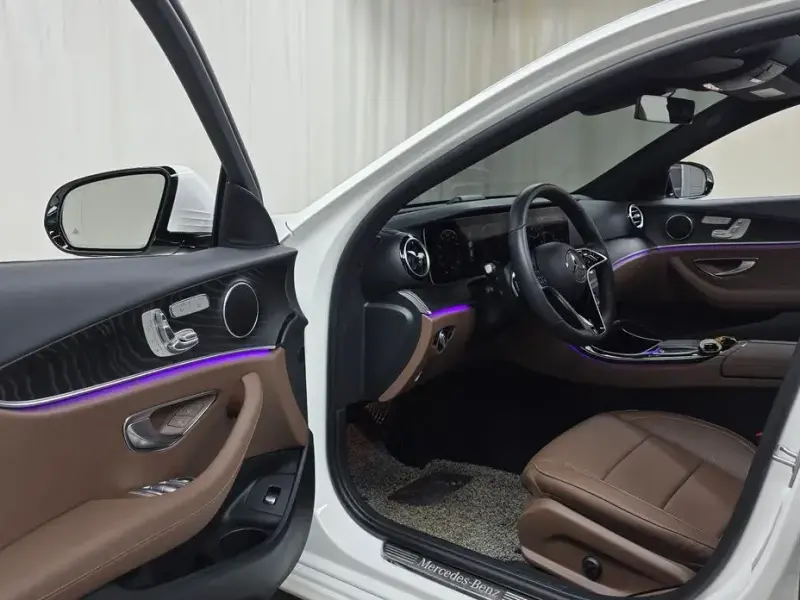 2022 Mercedes-Benz E-Класс с пробегом 20 245 км