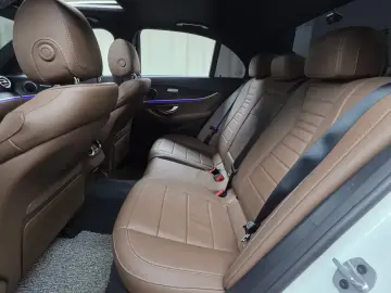 2022 Mercedes-Benz E-Класс с пробегом 20 245 км