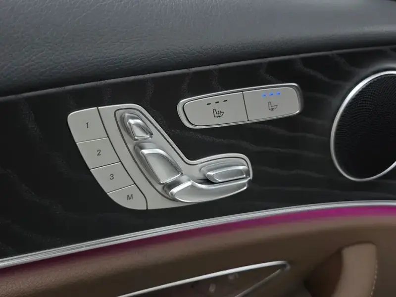 2022 Mercedes-Benz E-Класс с пробегом 20 245 км