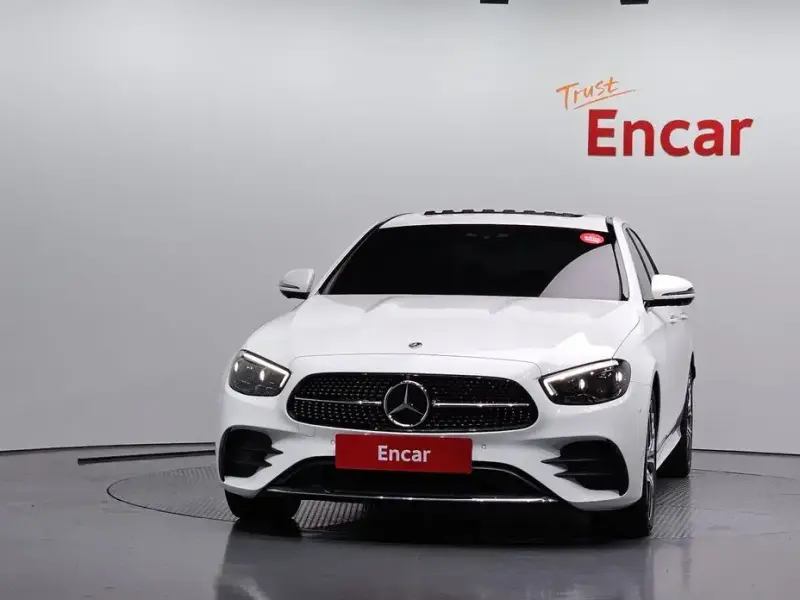 2022 Mercedes-Benz E-Класс с пробегом 51 287 км