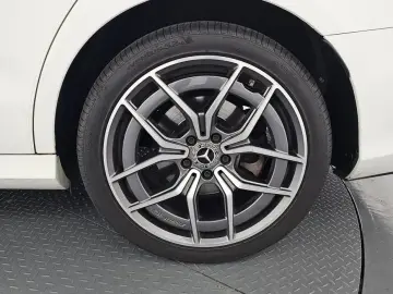 2022 Mercedes-Benz E-Класс с пробегом 51 287 км