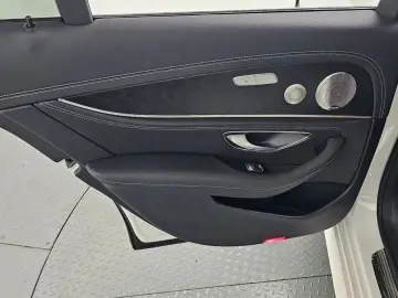 2022 Mercedes-Benz E-Класс с пробегом 51 287 км