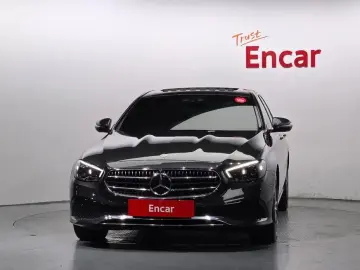 2022 Mercedes-Benz E-Класс с пробегом 129 783 км