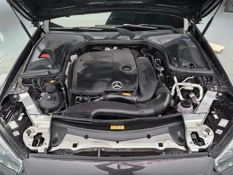 2022 Mercedes-Benz E-Класс с пробегом 129 783 км