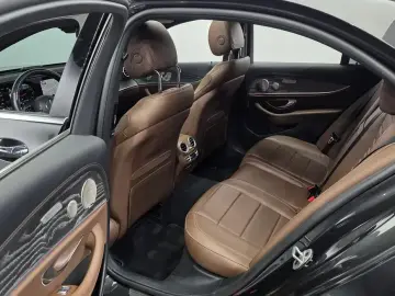2022 Mercedes-Benz E-Класс с пробегом 129 783 км