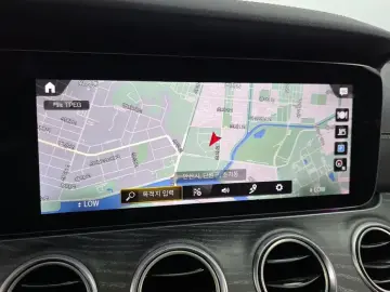 2022 Mercedes-Benz E-Класс с пробегом 129 783 км